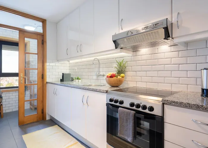 Host Wise - Fantastic Peaceful Flat In Gaia