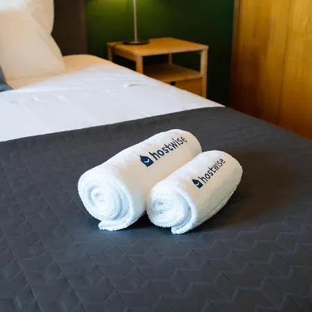 Host Wise - Fantastic Peaceful Flat In Gaia