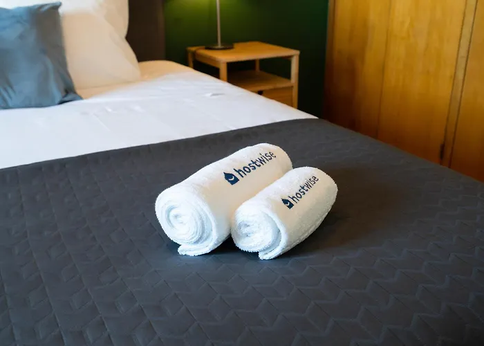 Host Wise - Fantastic Peaceful Flat In Gaia